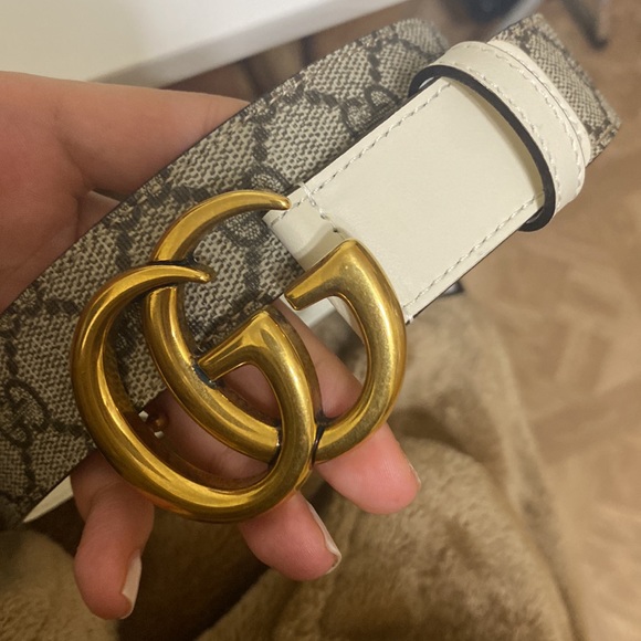 Authentic gucci GG belt with GG buckle - Picture 2 of 5